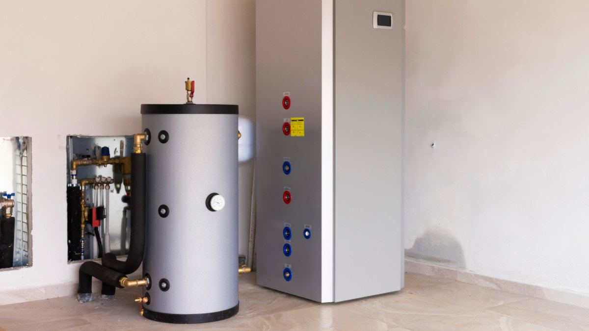 Warmtepomp binnenunit met een los boilervat